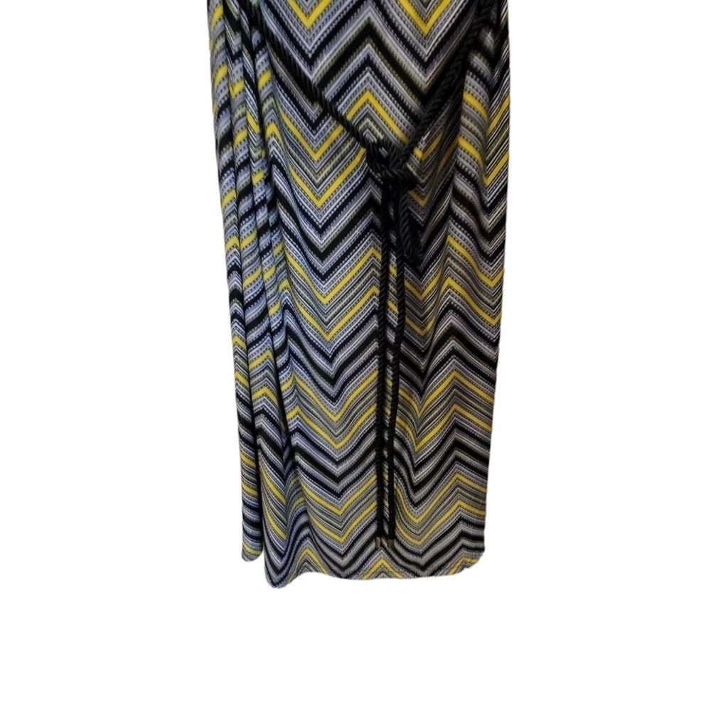 L/XL Geometric Bell Sleeve V Neck Midi Dress with Cord Waist String - Picture 3 of 5